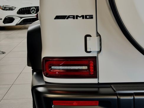 New 2026 Mercedes-Benz G 63 AMG 4MATIC image 10