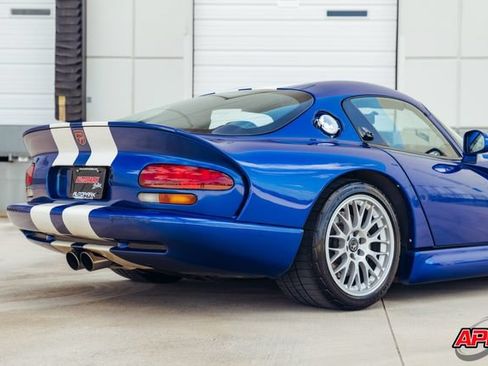 Used 1997 Dodge Viper GTS RWD image 57