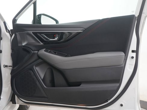 Used 2022 Subaru Legacy Sport image 9