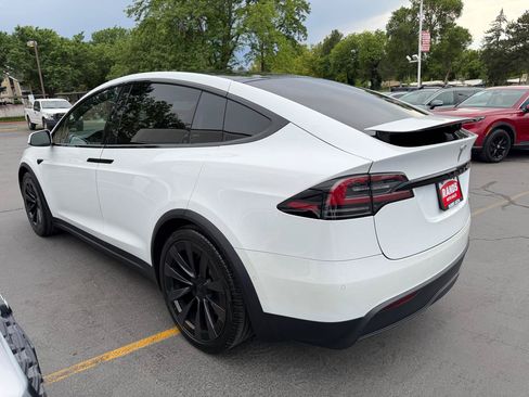 Used 2022 Tesla Model X Plaid AWD/4WD image 10