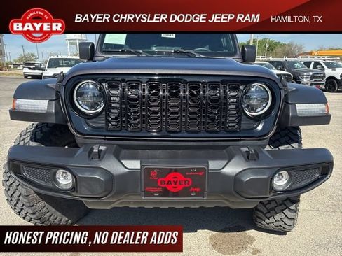 Used 2024 Jeep Wrangler Unlimited Sport AWD/4WD image 13