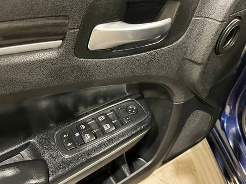 Used 2016 Chrysler 300 Limited w/ Driver Convenience Group AWD/4WD image 35