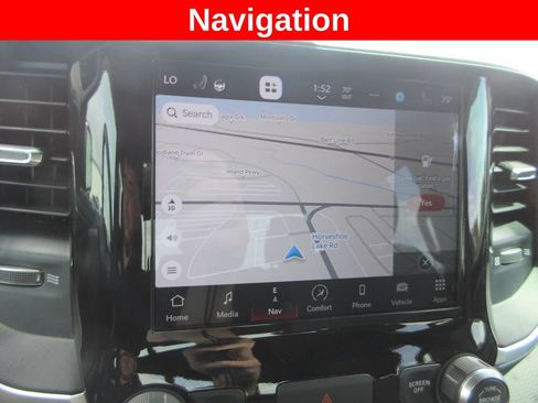 Used 2022 RAM 1500 Big Horn AWD/4WD image 16
