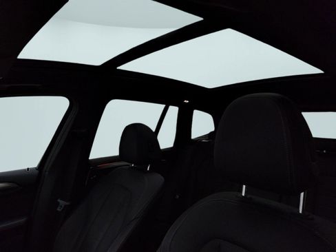 Certified 2023 BMW X3 xDrive30i w/ Premium Package image 10