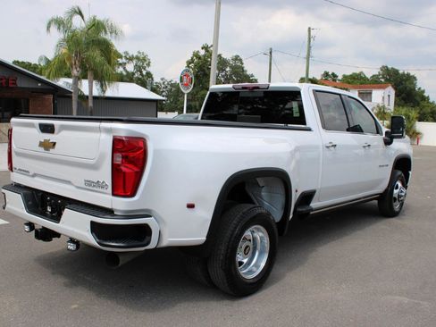 Used 2023 Chevrolet Silverado 3500 High Country AWD/4WD image 10