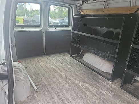 Used 2021 GMC Savana 2500 w/ Driver Convenience Package RWD image 4