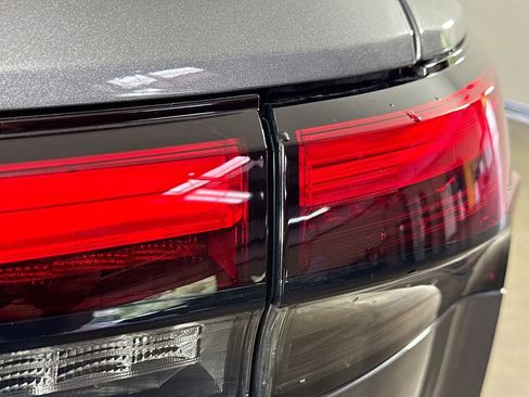 Certified 2026 INFINITI QX60 Luxe w/ Cargo Package AWD/4WD image 35