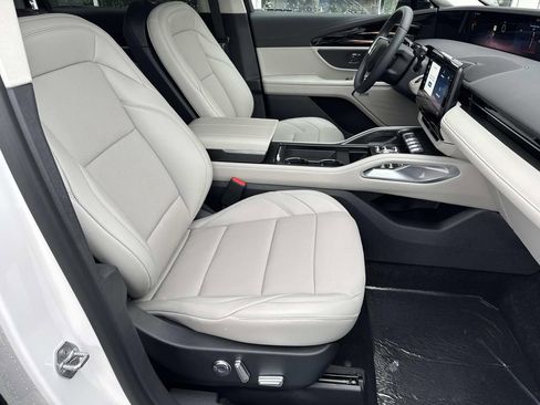 New 2026 Lincoln Nautilus Premier w/ Equipment Group 102A image 13