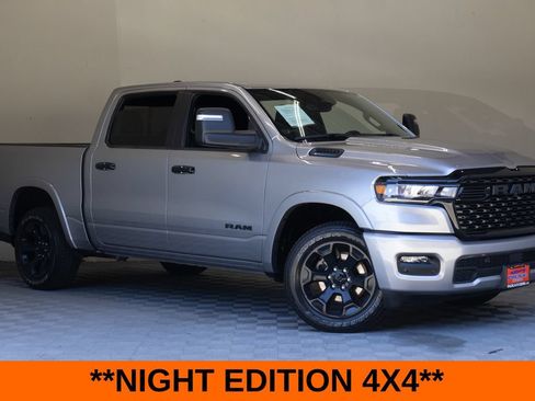 Used 2025 RAM 1500 Big Horn AWD/4WD image 2