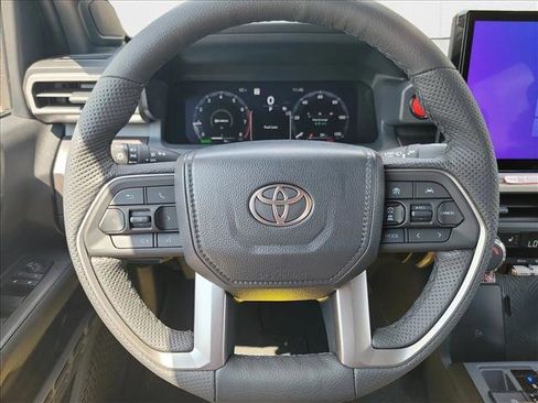 New 2025 Toyota Tacoma TRD Off-Road image 20