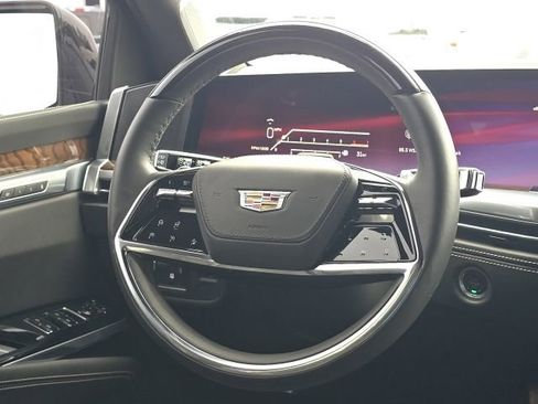 Used 2025 Cadillac Escalade Sport Platinum AWD/4WD image 46