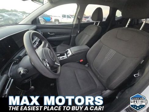 Used 2025 Hyundai Tucson SEL FWD image 16