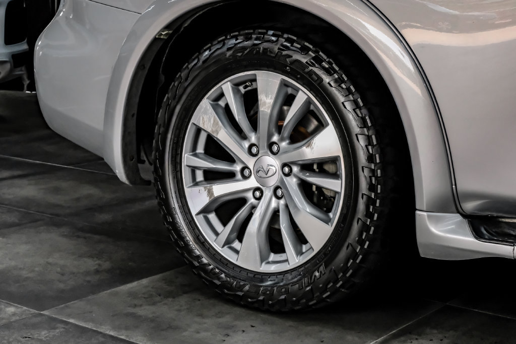 Used 2016 INFINITI QX80 2WD w/ Driver's Assistance Package image 72