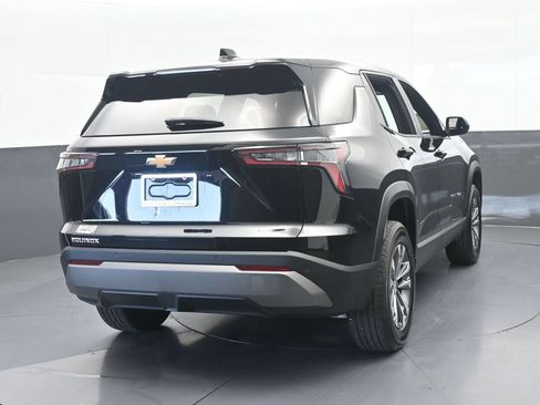 Used 2026 Chevrolet Equinox LT FWD image 5
