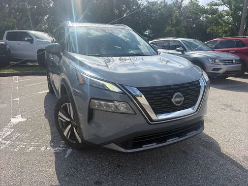 Used 2023 Nissan Rogue SL FWD image 5