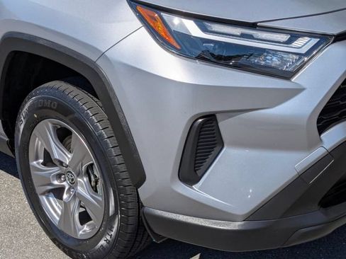 Used 2025 Toyota RAV4 LE AWD/4WD image 2