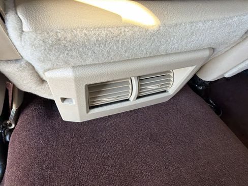 Used 2016 RAM 1500 Laramie w/ Convenience Group image 25