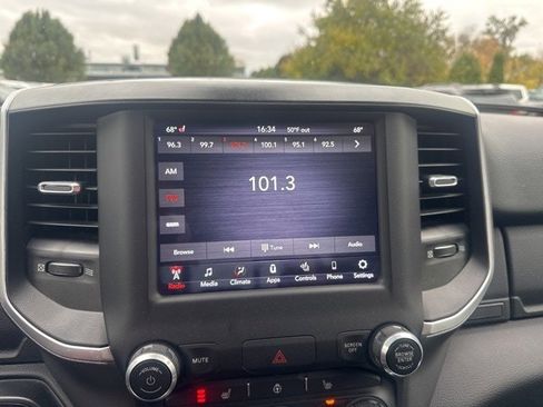 Used 2021 RAM 1500 Big Horn image 14