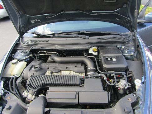 Used 2011 Volvo V50 T5 w/ Preferred Pkg image 12