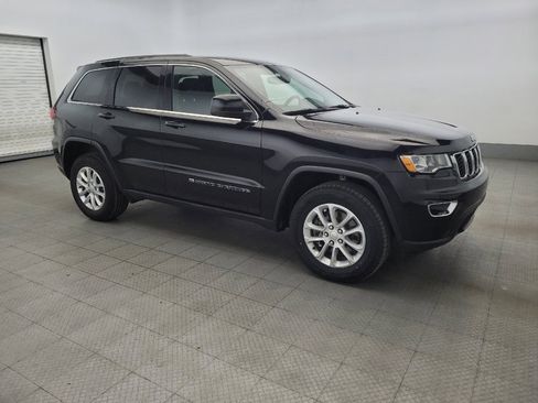 Used 2022 Jeep Grand Cherokee Laredo E image 11
