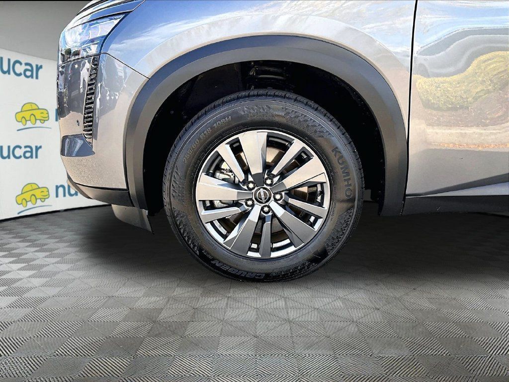 Certified 2026 Nissan Pathfinder SV AWD/4WD image 7