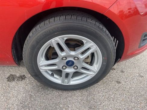 Used 2019 Ford Fiesta SE FWD image 10