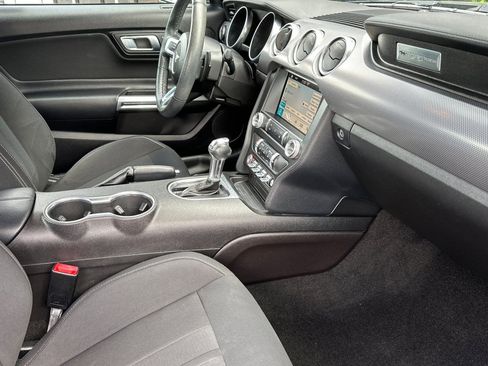 Certified 2019 Ford Mustang Coupe w/ Equipment Group 101A image 17