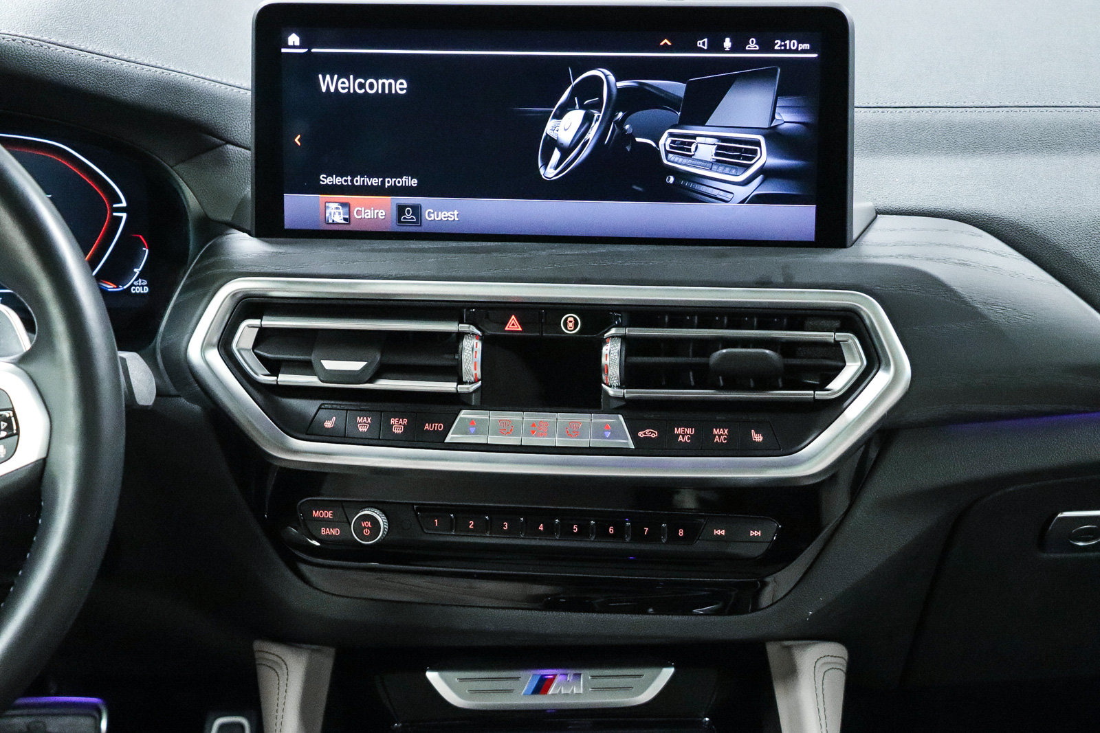 Certified 2024 BMW X4 M40i w/ Premium Package AWD/4WD image 14