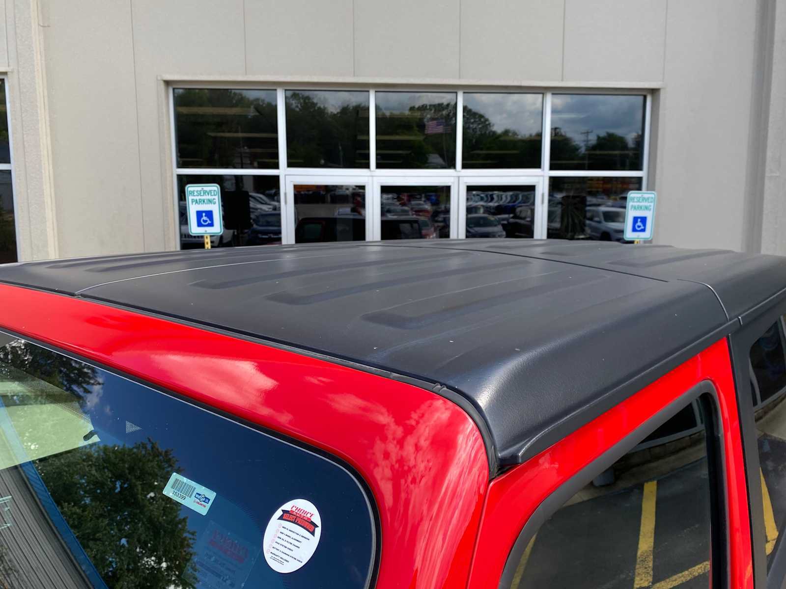 Used 2019 Jeep Wrangler Sport AWD/4WD image 5
