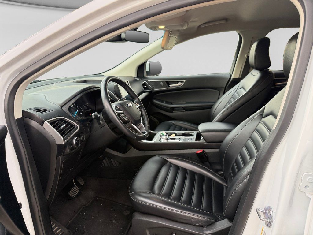 Used 2024 Ford Edge SEL AWD/4WD image 20