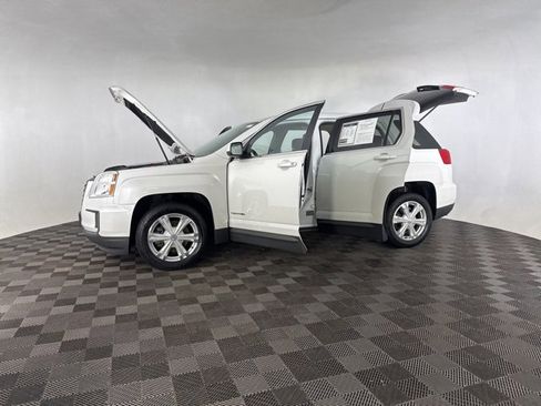 Used 2017 GMC Terrain SLE image 10