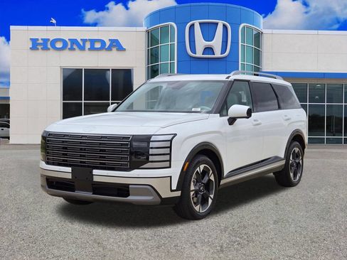 Used 2026 Hyundai Palisade Limited FWD image 7