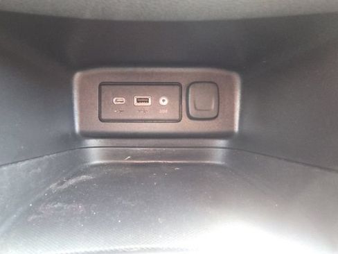 Used 2020 Chevrolet Equinox LT FWD image 33