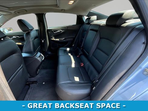 Used 2017 Chevrolet Malibu Premier w/ Premier Sun and Wheel Package FWD image 22