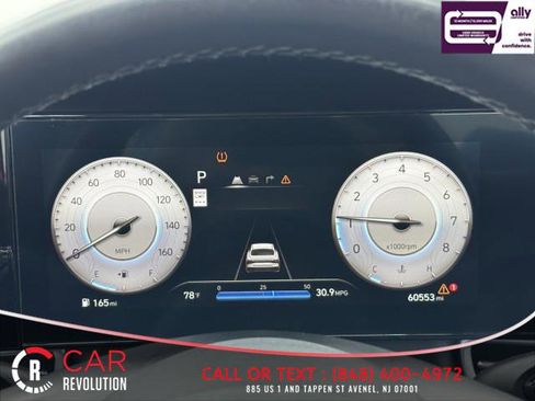 Used 2024 Hyundai Elantra Limited image 22