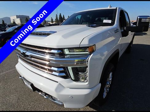 Used 2022 Chevrolet Silverado 2500 High Country w/ Z71 Off-Road Package image 1