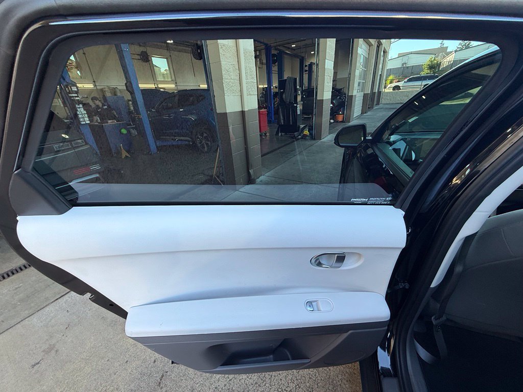 Certified 2024 Hyundai Ioniq 5 SEL AWD/4WD image 18