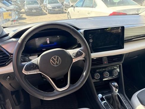 Used 2025 Volkswagen Taos S AWD/4WD image 6