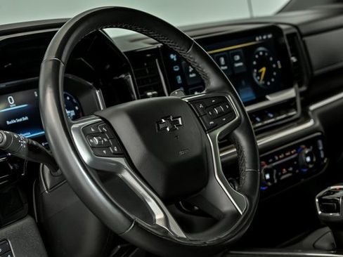 Used 2023 Chevrolet Silverado 1500 RST w/ Z71 Off-Road Package image 13