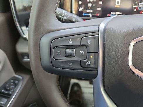 Used 2026 GMC Sierra 3500 SLT image 19