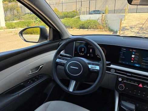 Used 2025 Hyundai Tucson SEL image 36