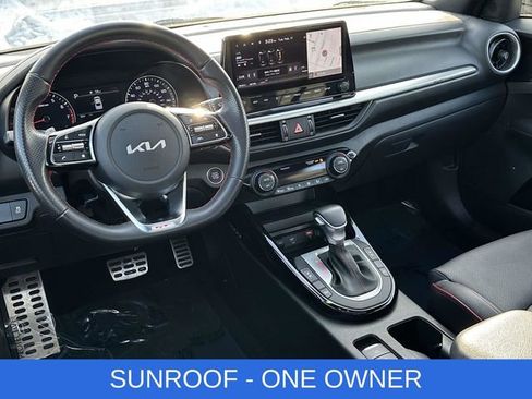 Used 2022 Kia Forte GT w/ GT2 Package image 2