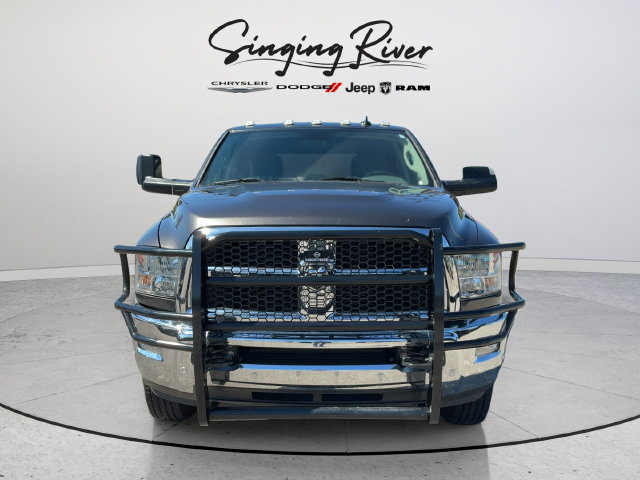 Used 2017 RAM 3500 SLT w/ Luxury Group AWD/4WD image 2