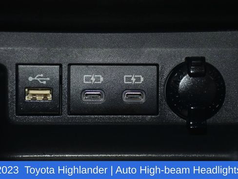 Used 2023 Toyota Highlander XSE image 21