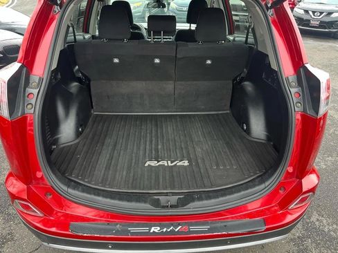 Used 2016 Toyota RAV4 XLE w/ Convenience Package image 9