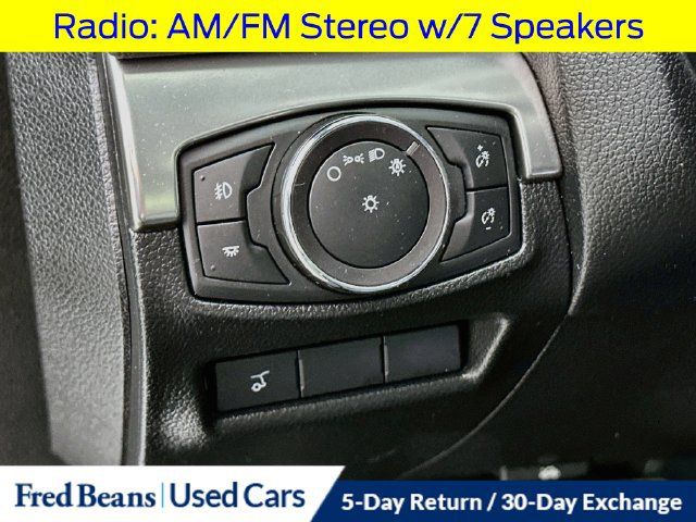 Used 2019 Ford Explorer XLT w/ Equipment Group 202A AWD/4WD image 13