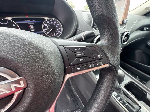 Used 2024 Nissan Sentra SV FWD image 19