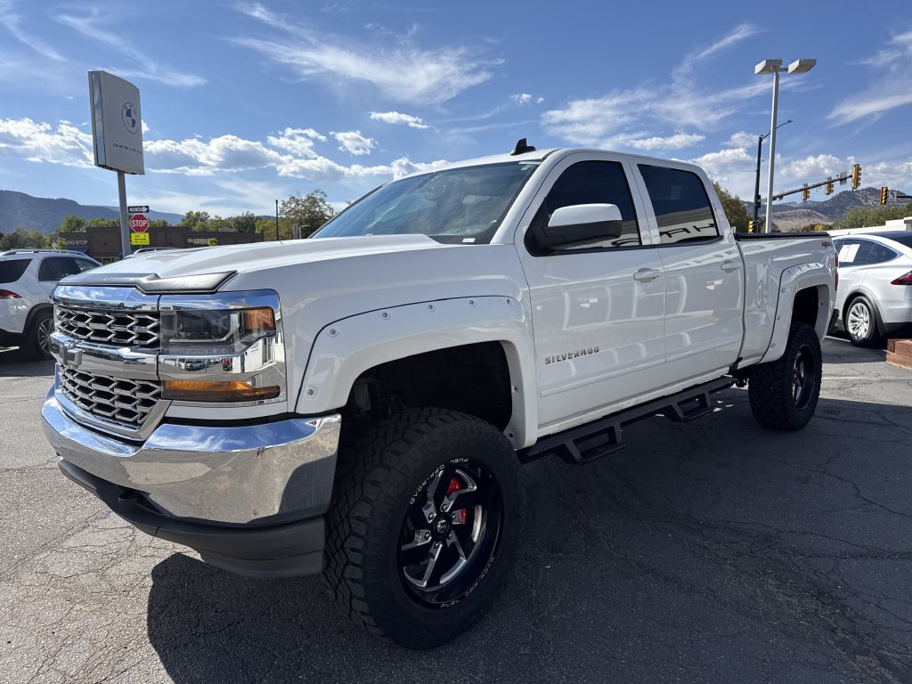 Used 2016 Chevrolet Silverado 1500 LT w/ Trailering Package AWD/4WD image 3