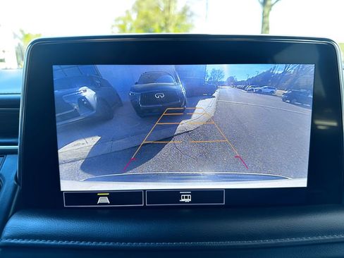 Used 2021 Chevrolet Tahoe Z71 image 8