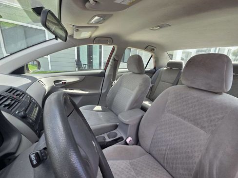 Used 2009 Toyota Corolla FWD image 31
